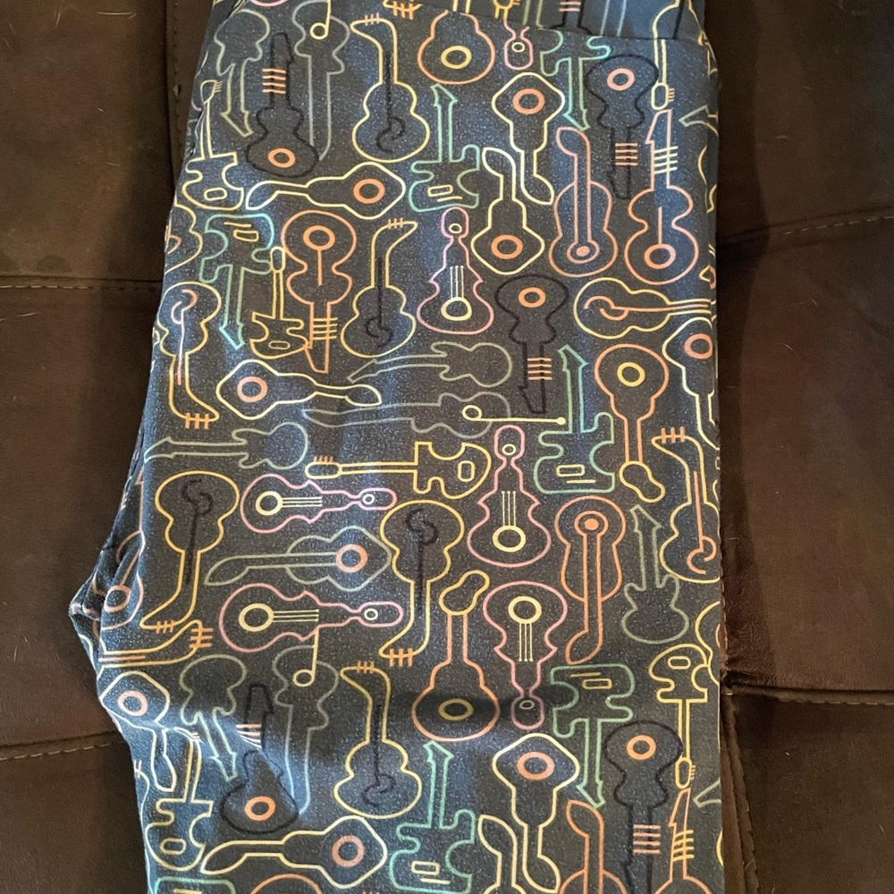 Lula Roe !! - Picture 8 of 14